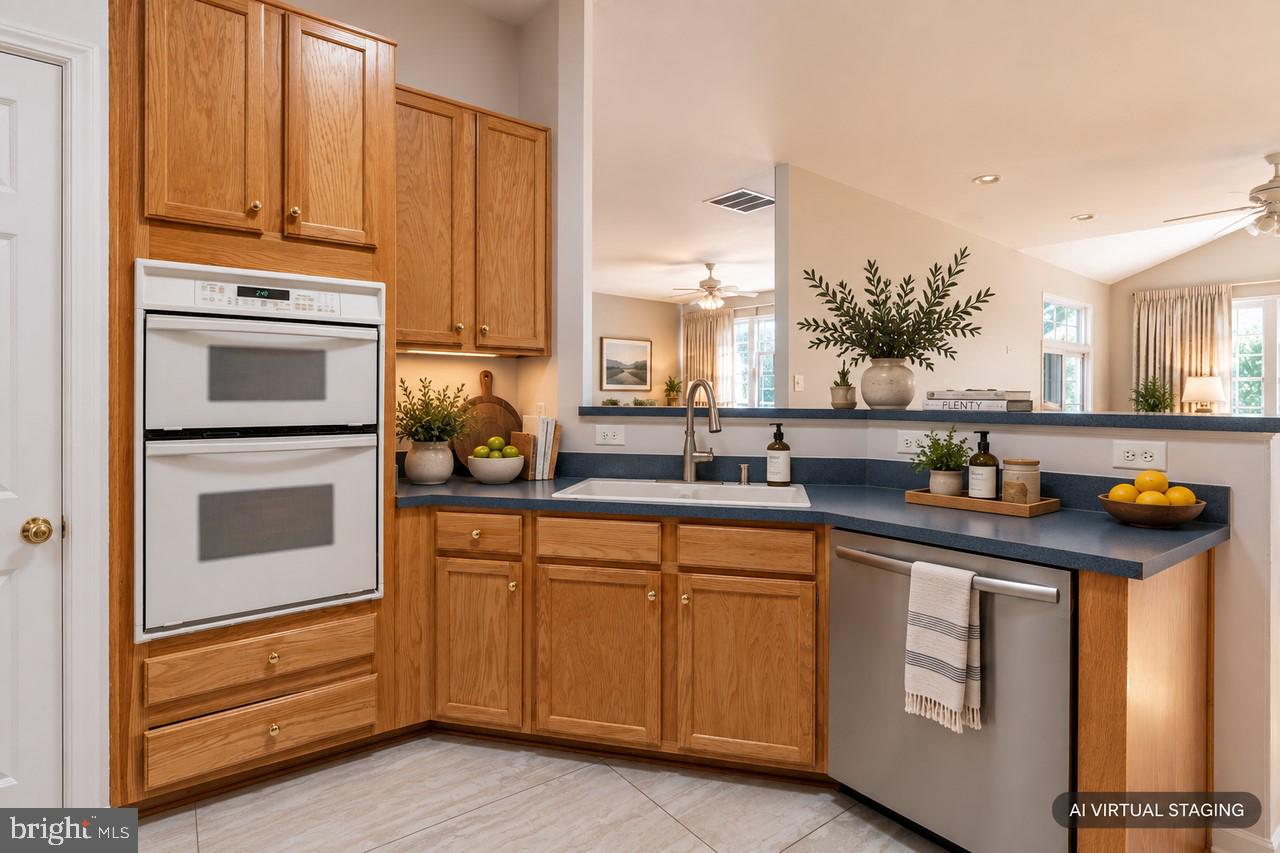 3744 Equinox Way Property Photo 4