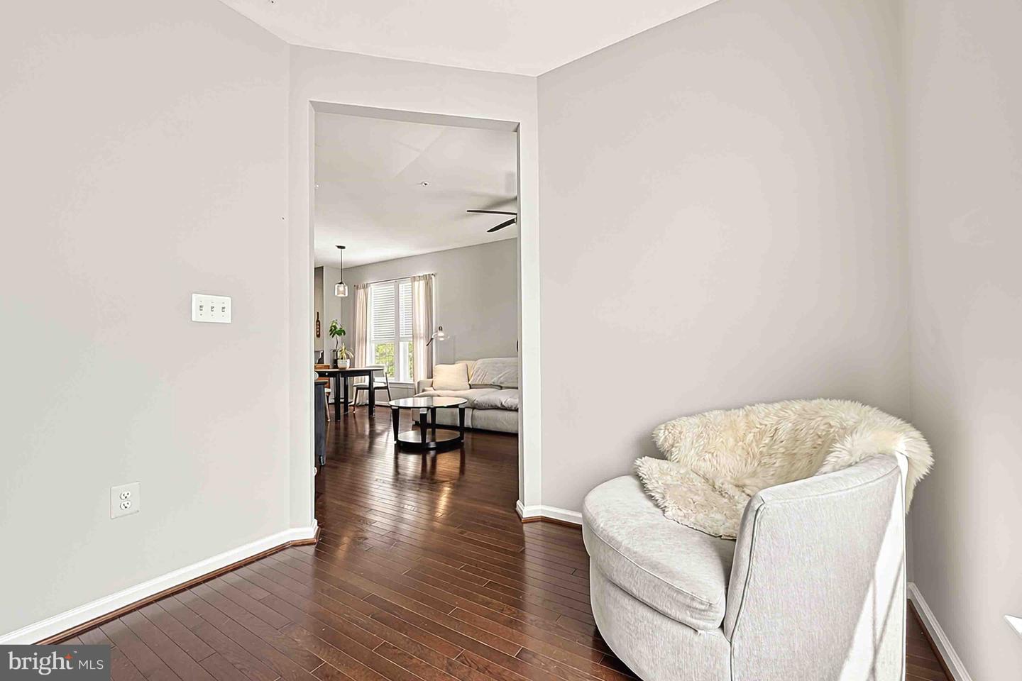 8114 Essex Grove Way Property Photo 41