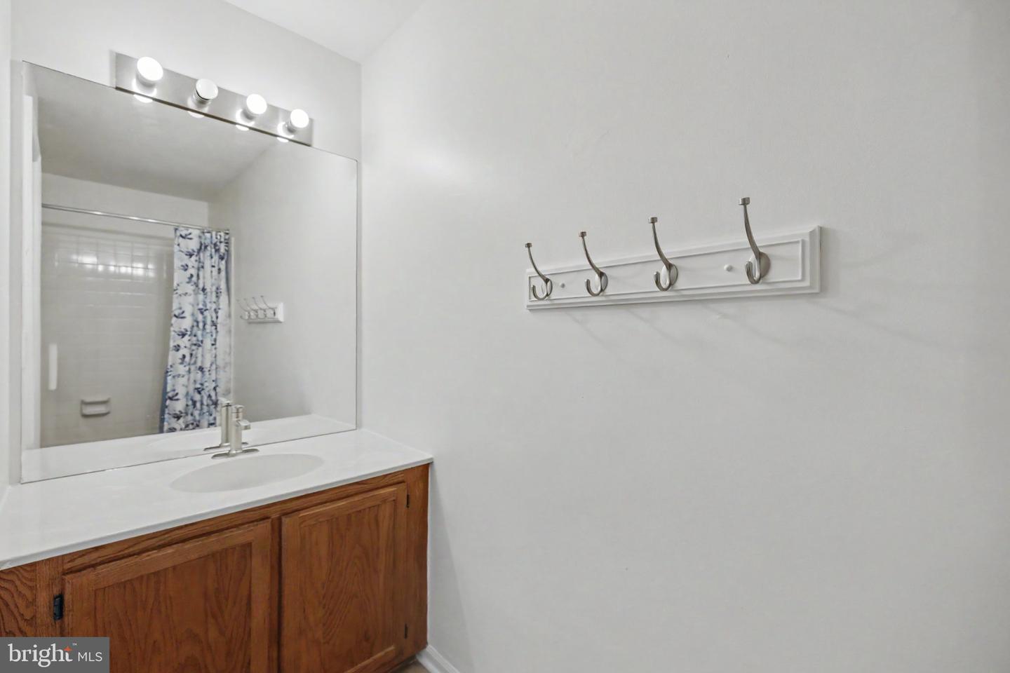 11198 Privates Ct Property Photo 23