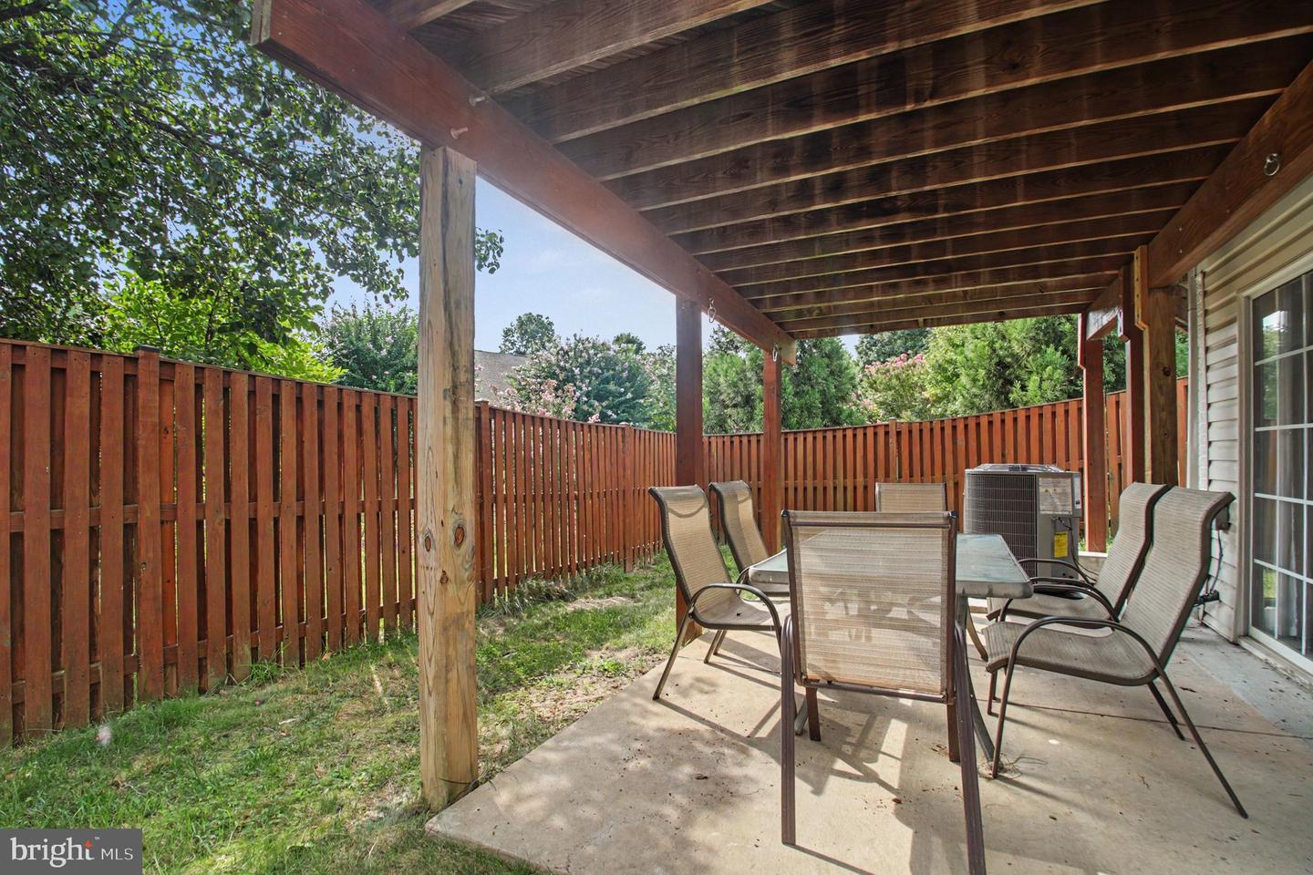 12247 Seaford Ct Property Photo 25