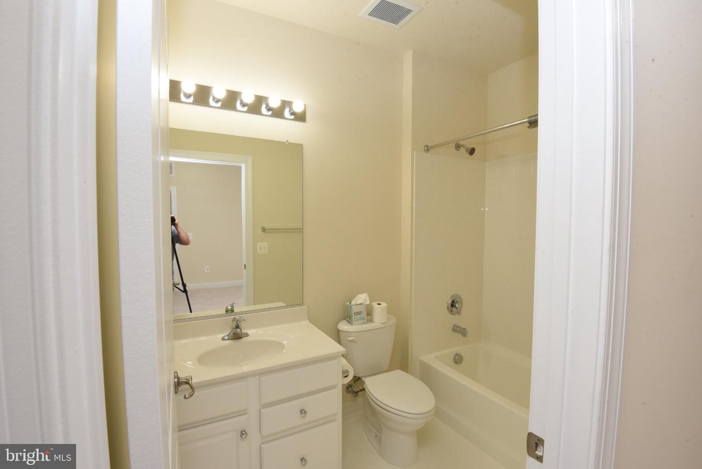 2358 Merseyside Dr Property Photo 18