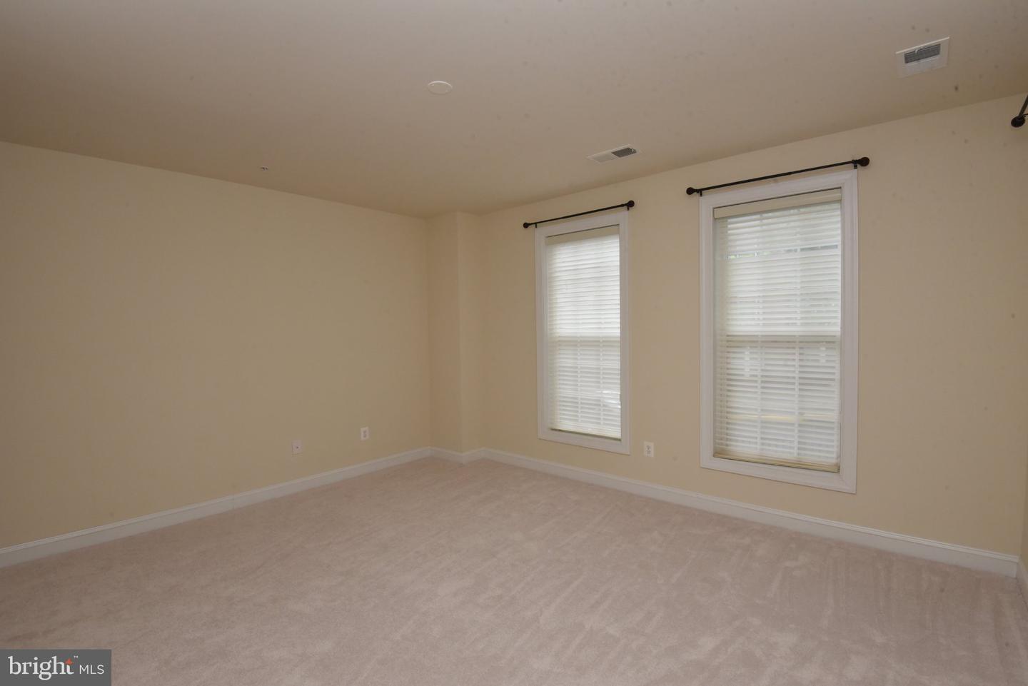 2358 Merseyside Dr Property Photo 21