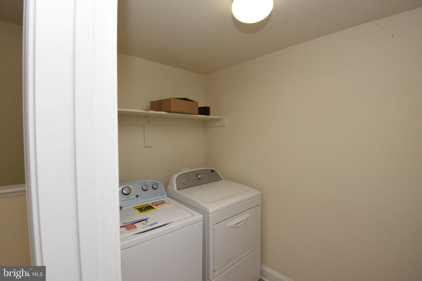 2358 Merseyside Dr Property Photo 29