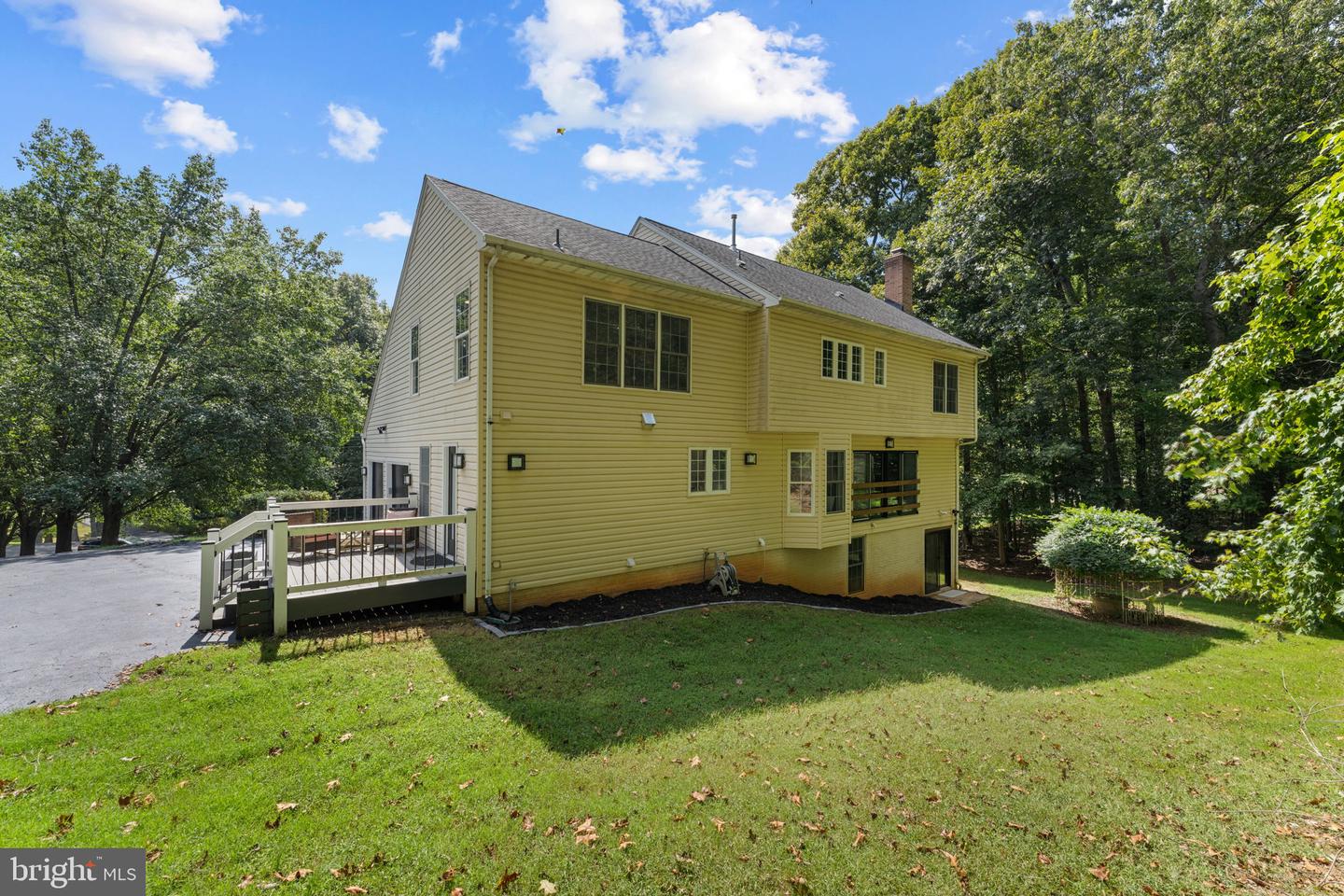 6658 Fox Den Rd Property Photo 44