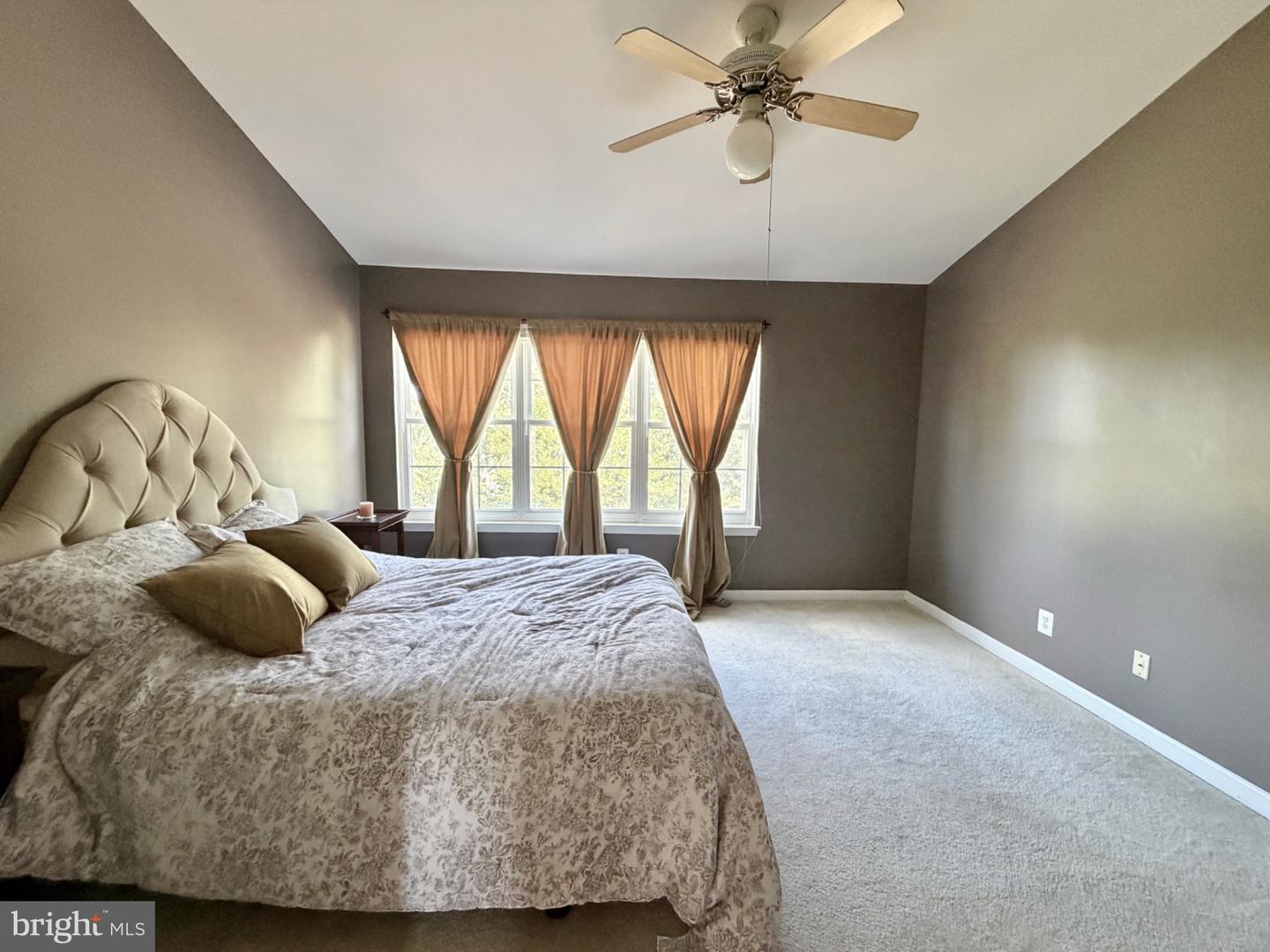 11535 Bertram St Property Photo 23