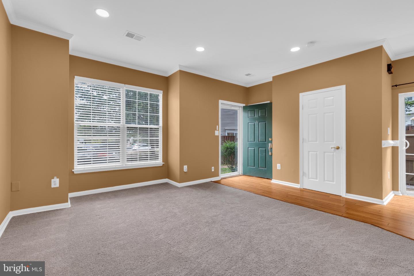 7634 Duneiden Ln Property Photo 4