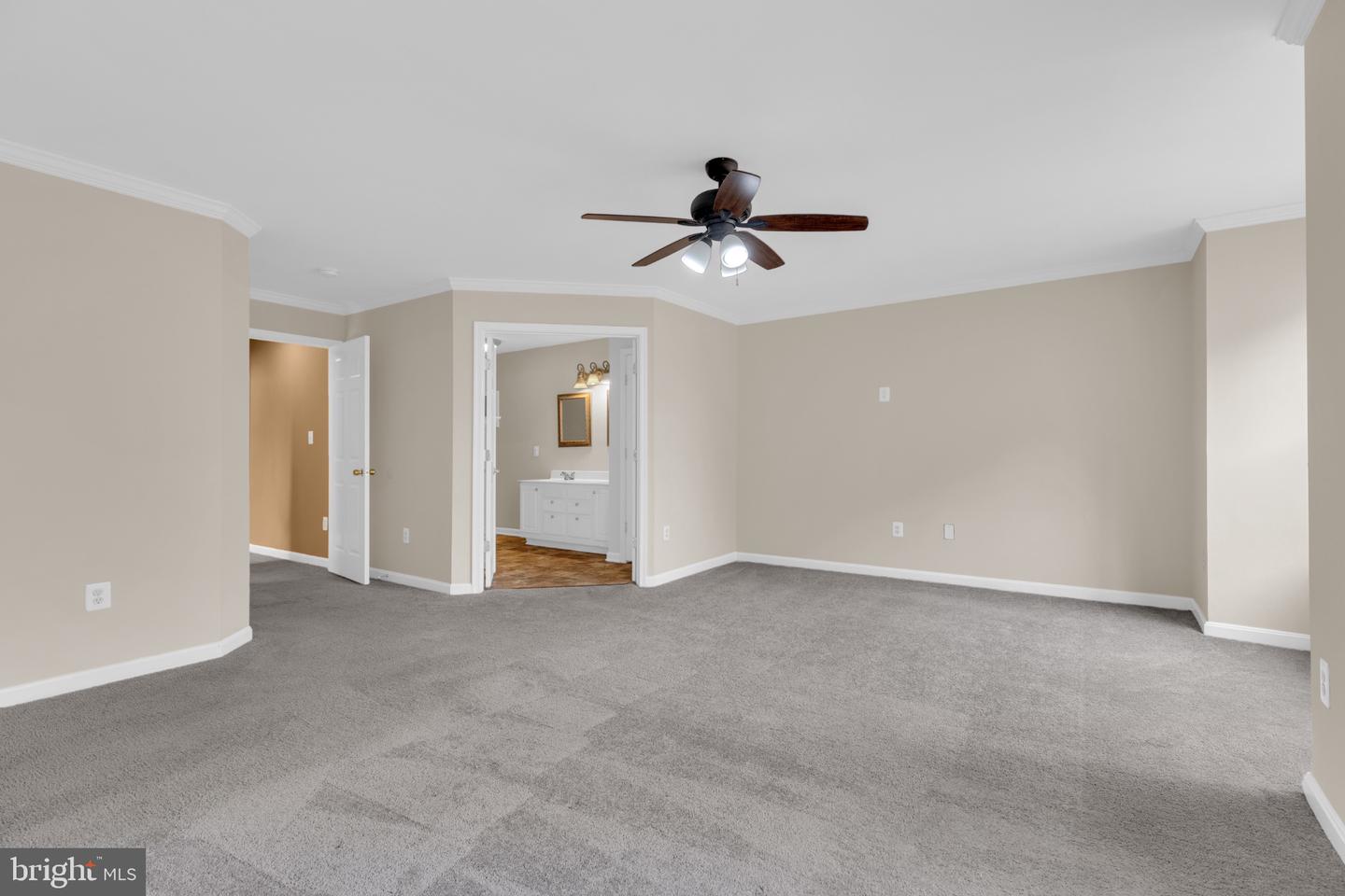7634 Duneiden Ln Property Photo 9