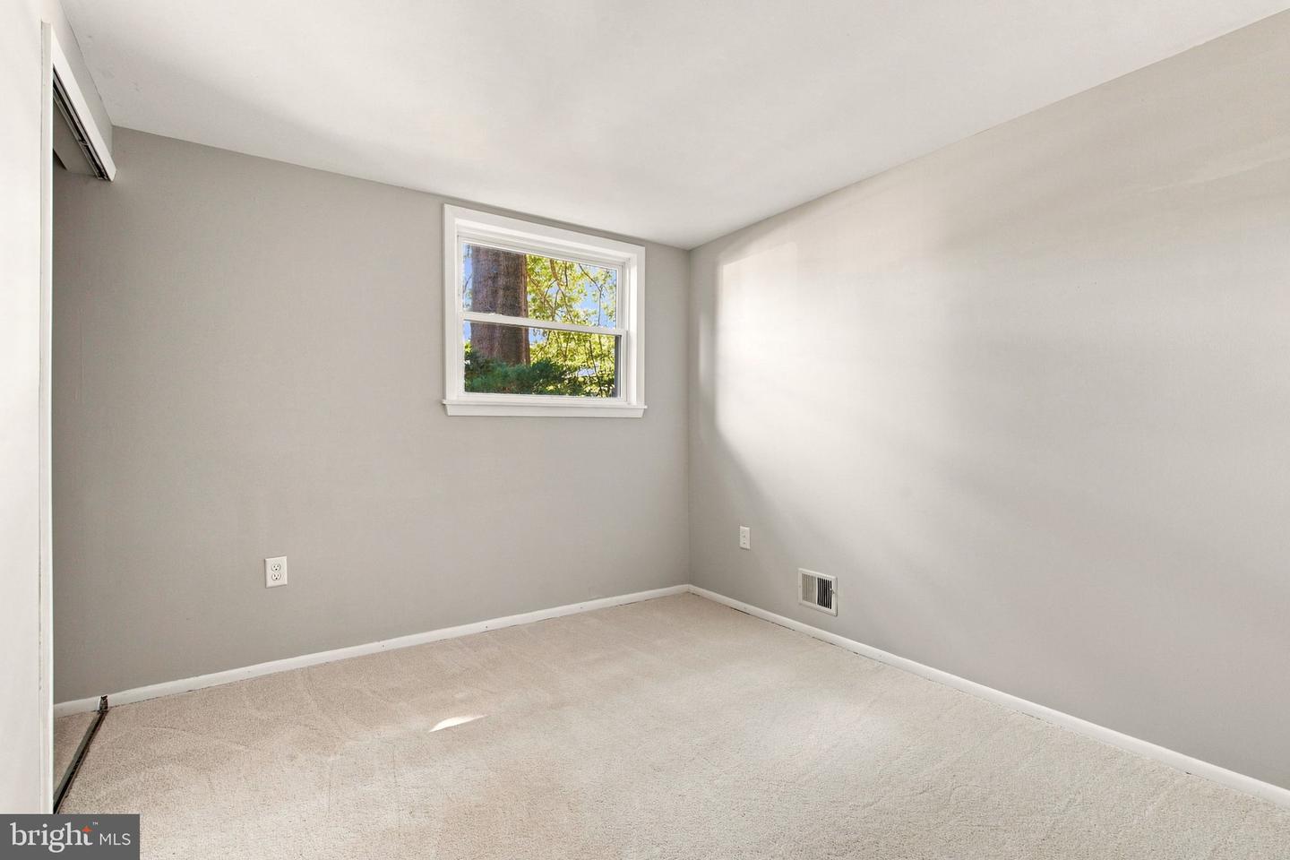 5256 Medwick Ct Property Photo 20
