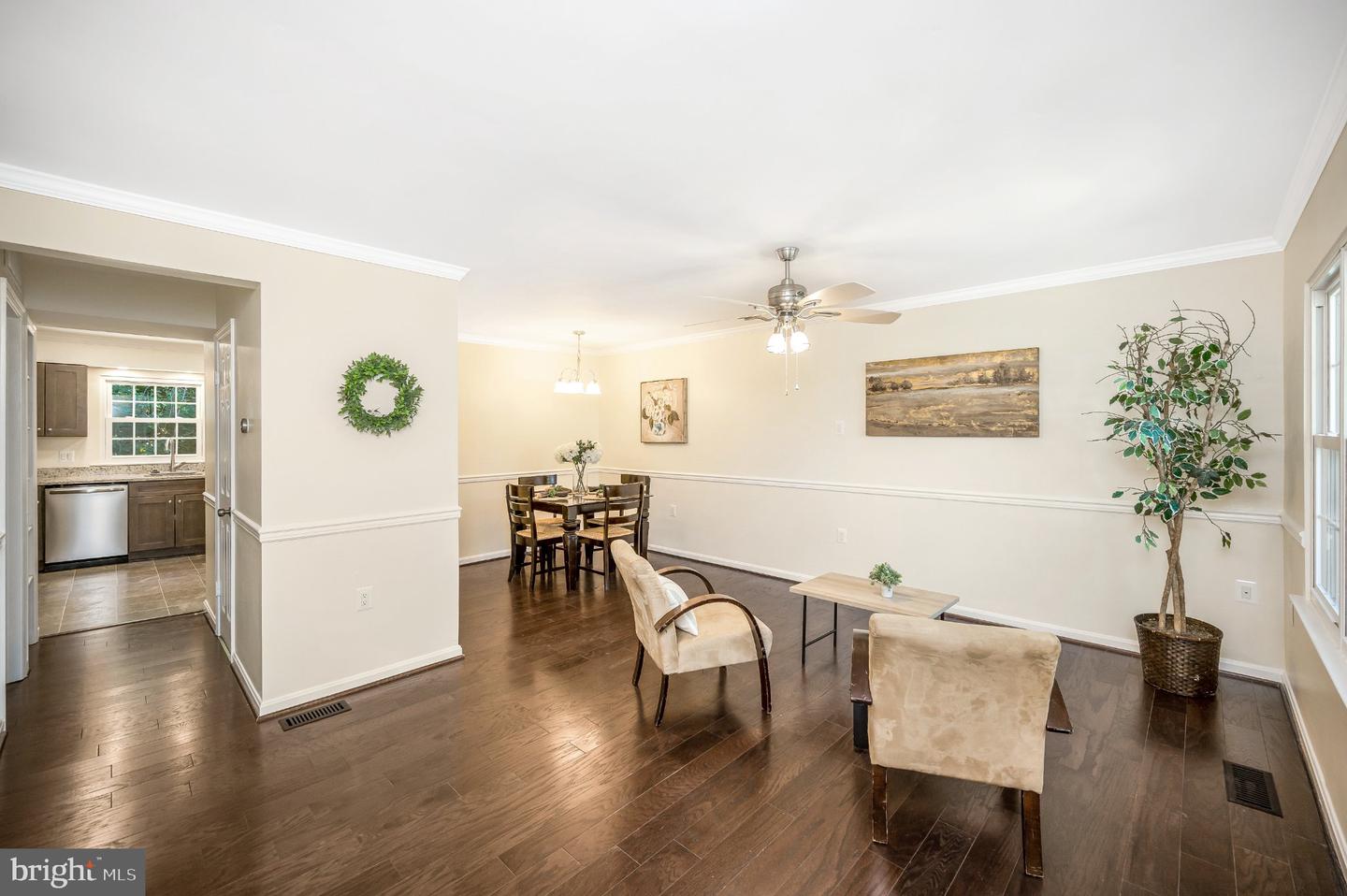 5143 Spring Branch Blvd Property Photo 3