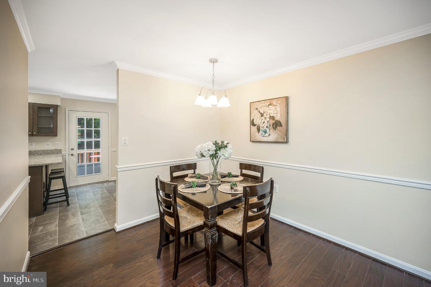 5143 Spring Branch Blvd Property Photo 7