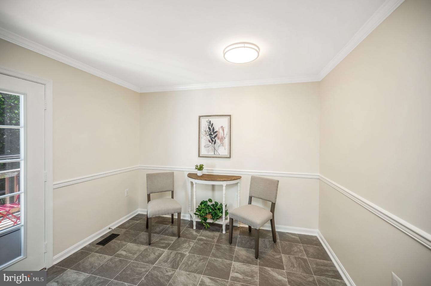 5143 Spring Branch Blvd Property Photo 11