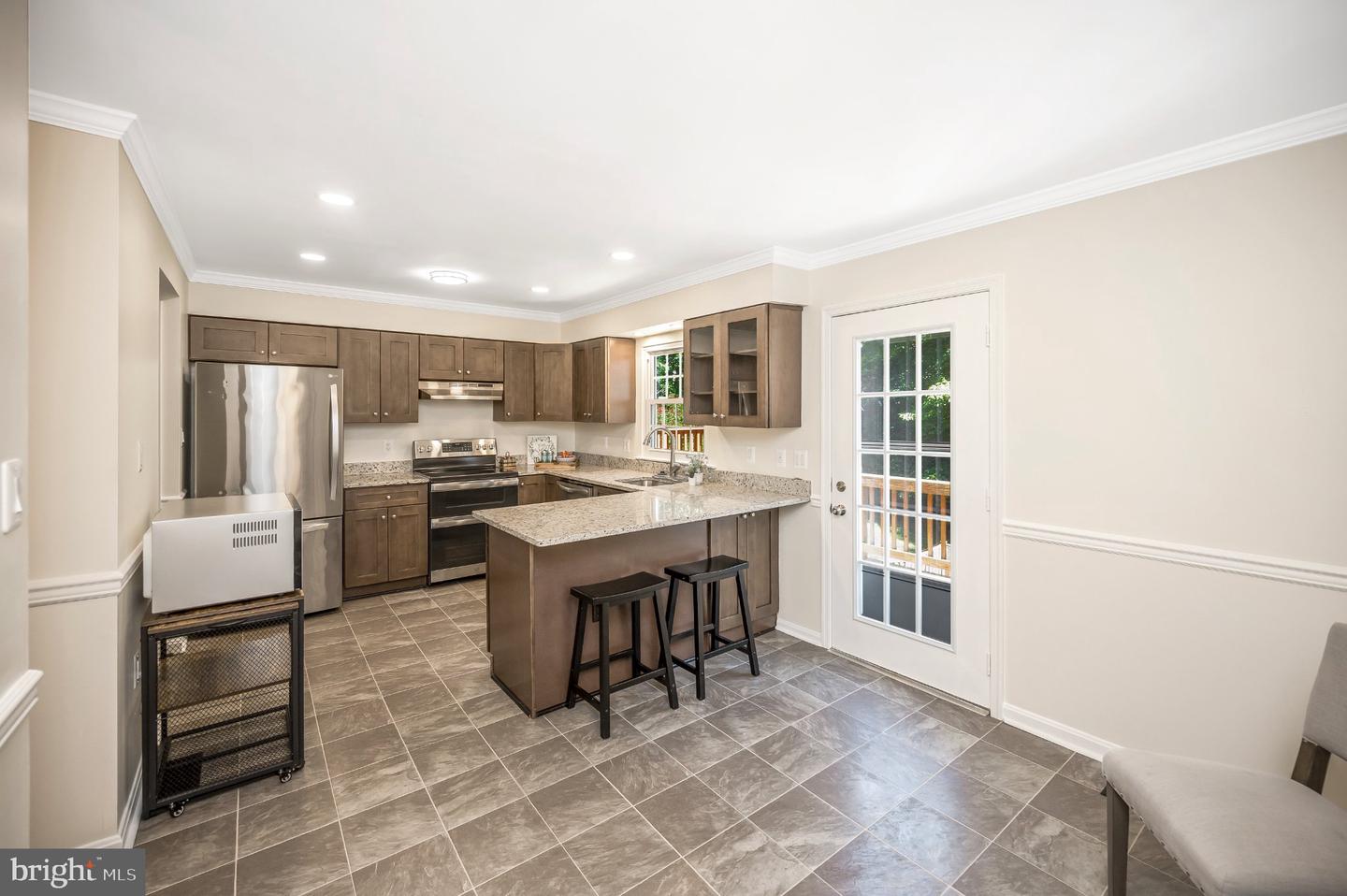 5143 Spring Branch Blvd Property Photo 12