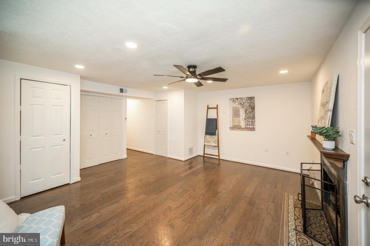 5143 Spring Branch Blvd Property Photo 29