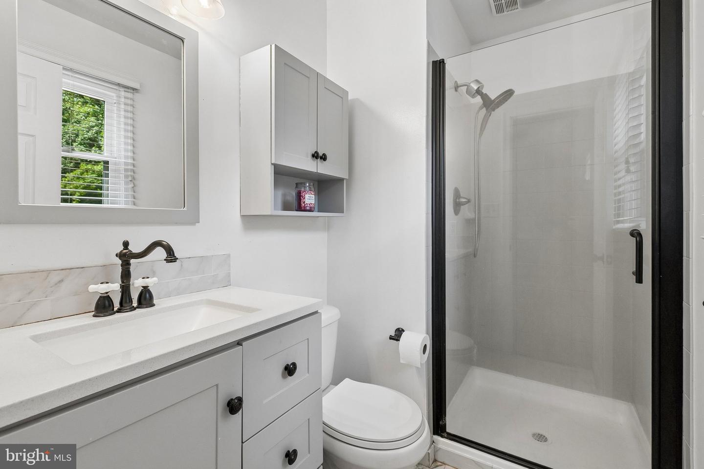 4503 Jennifer Property Photo 6