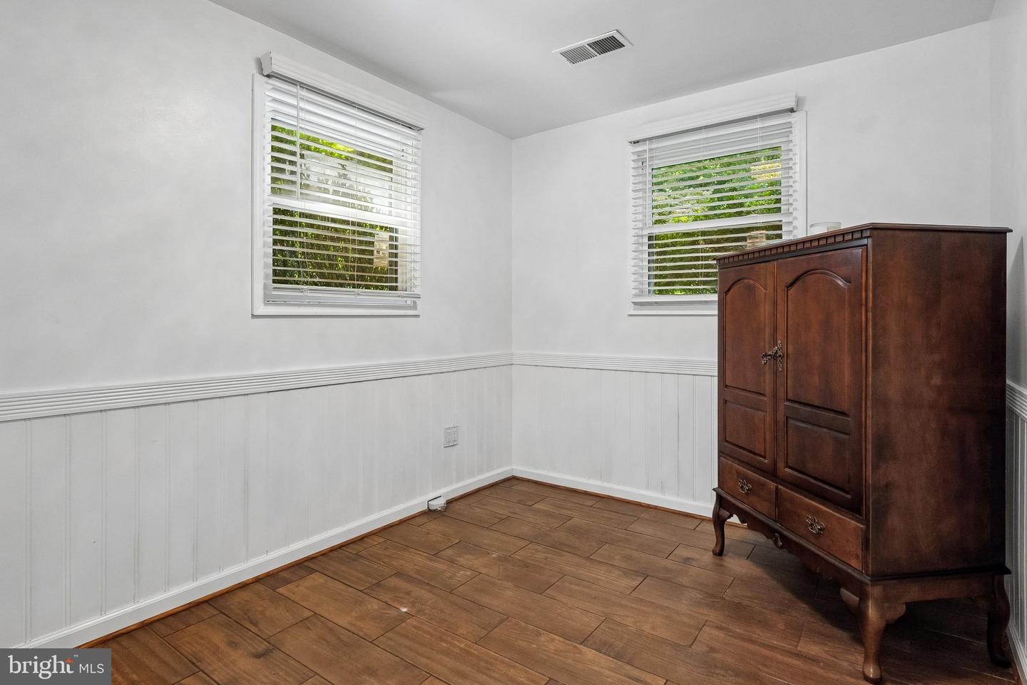 4503 Jennifer Property Photo 20