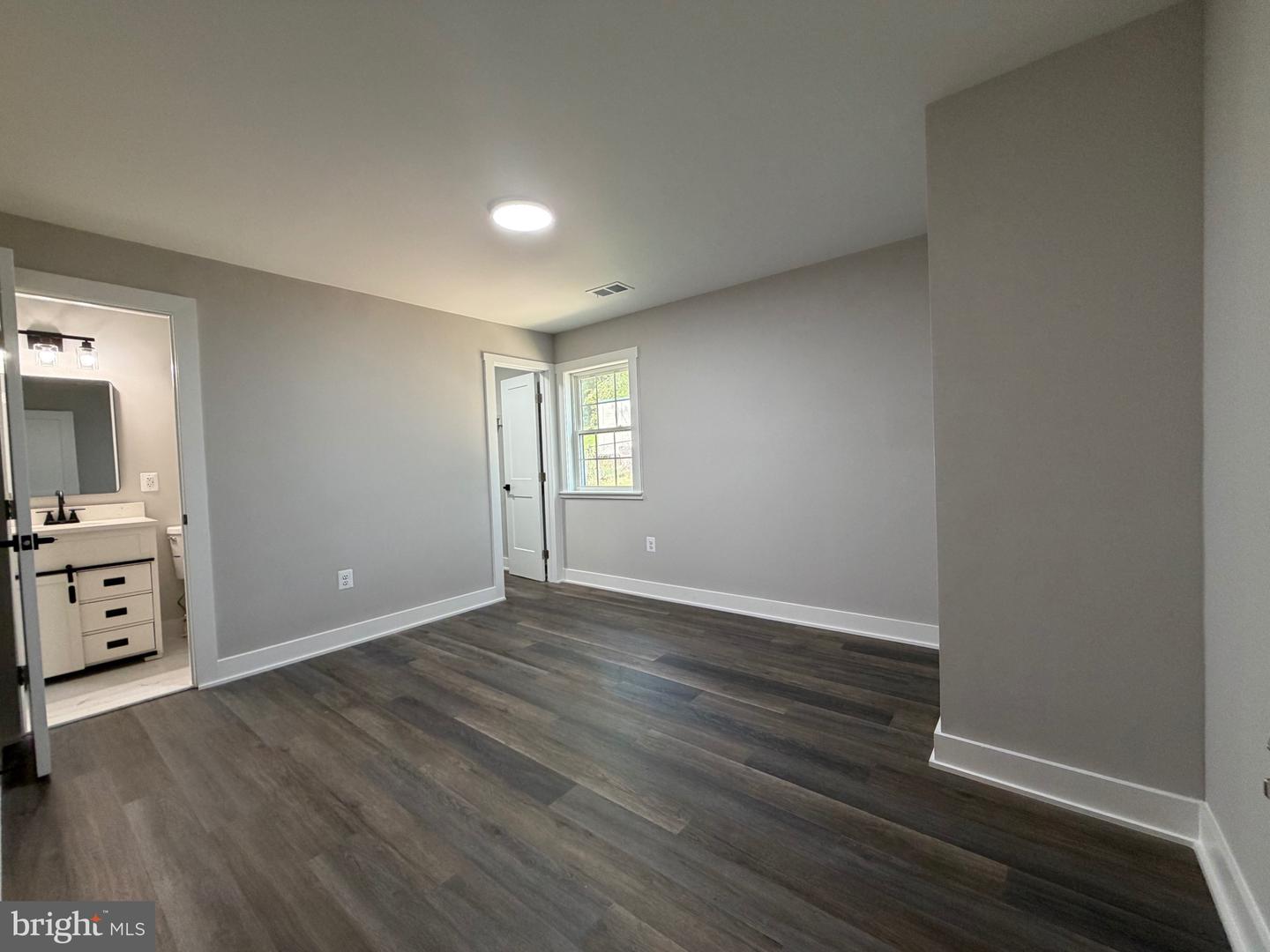 1516 Walnut St Property Photo 61