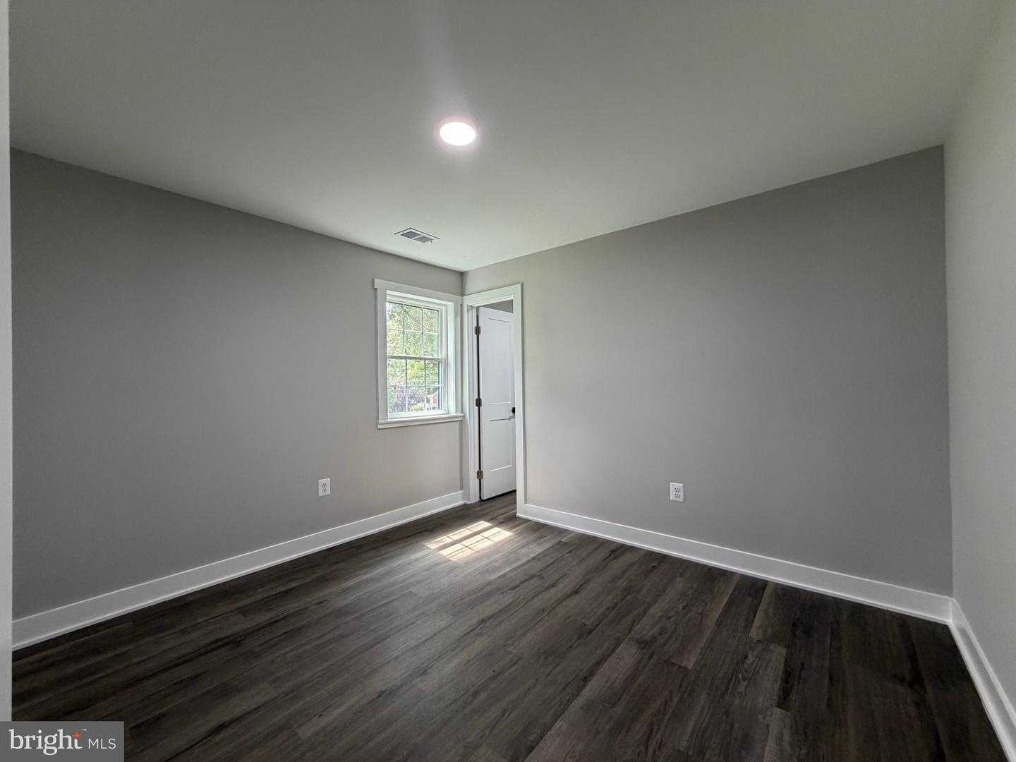 1516 Walnut St Property Photo 62