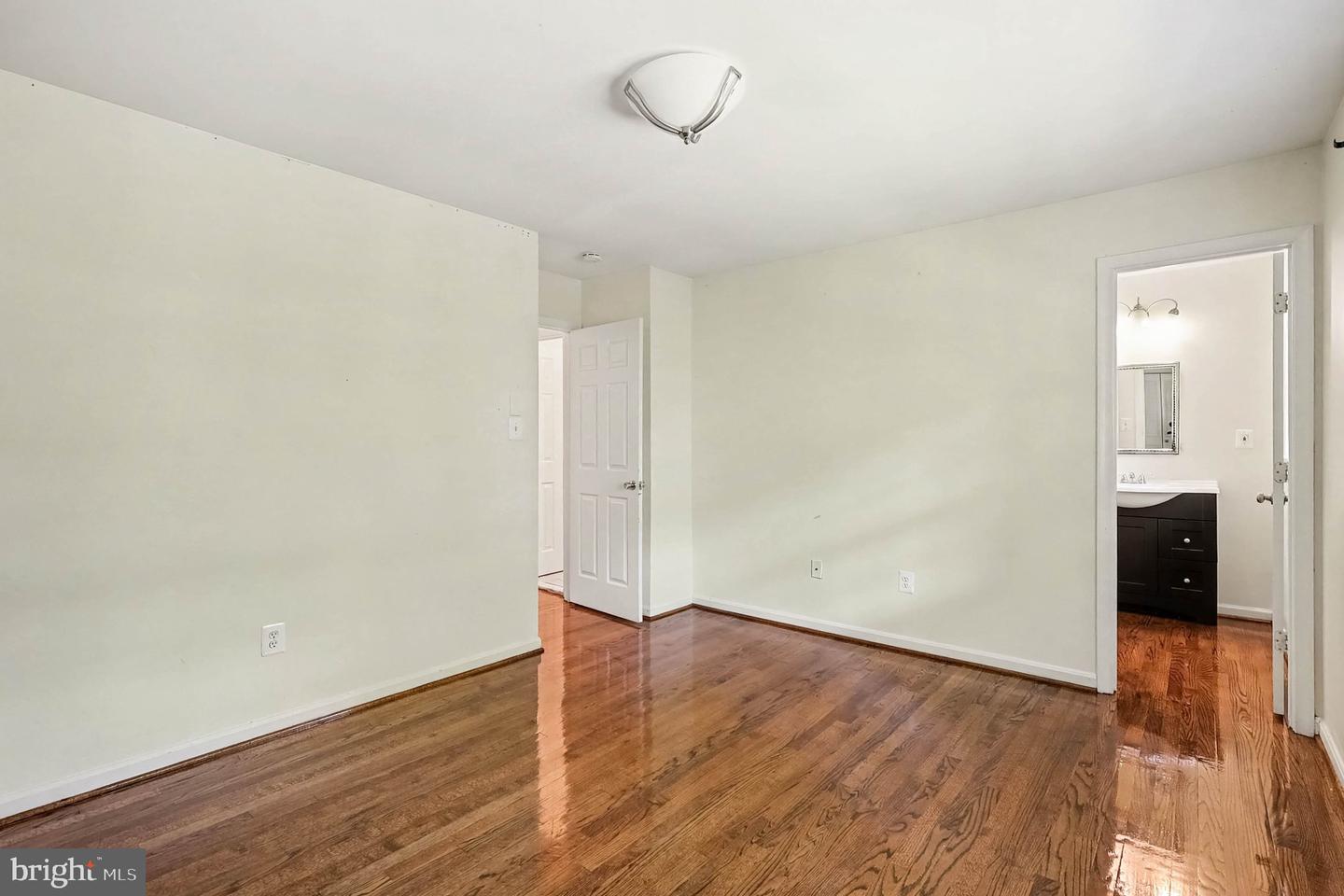 7558 Remington Rd Property Photo 15