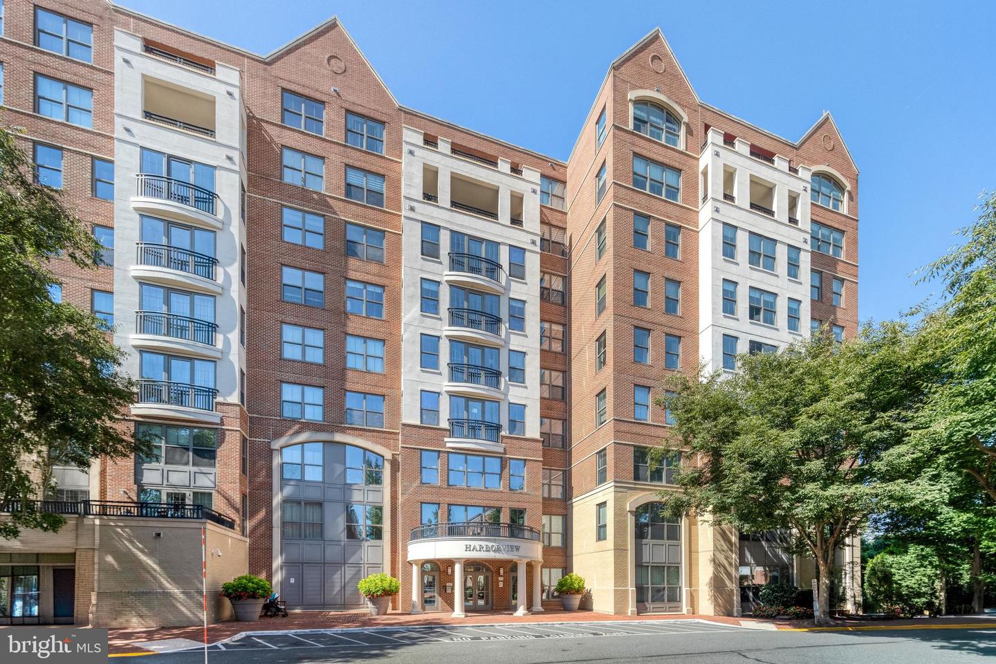 485 HARBOR SIDE ST #204 Property Photo 1