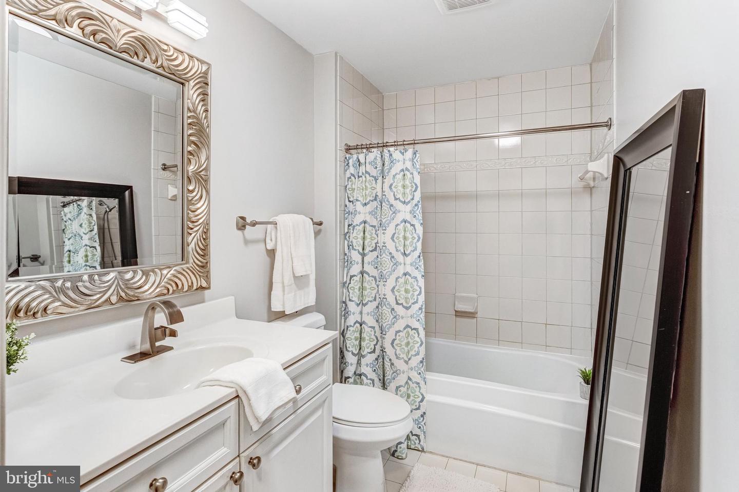 485 Harbor Side St #204 Property Photo 15
