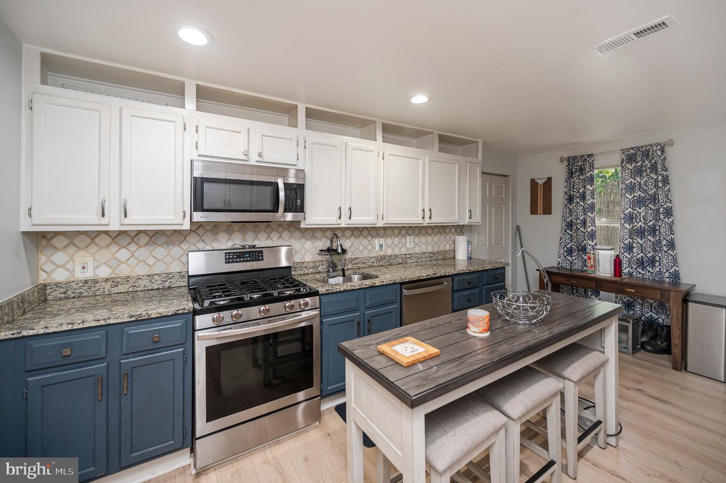 3932 Oakdale Cir Property Photo 11