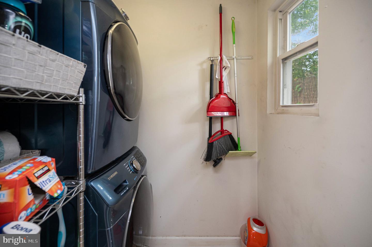 3932 Oakdale Cir Property Photo 17