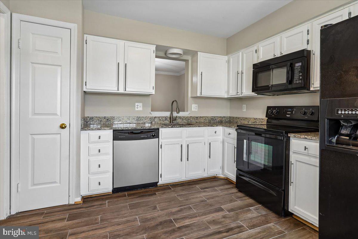 11260 Kessler Pl Property Photo 5