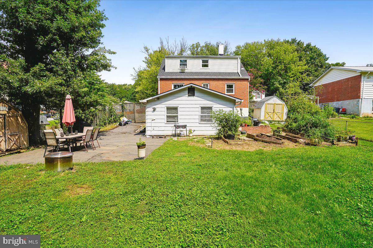 3637 Freemont Pl Property Photo 2