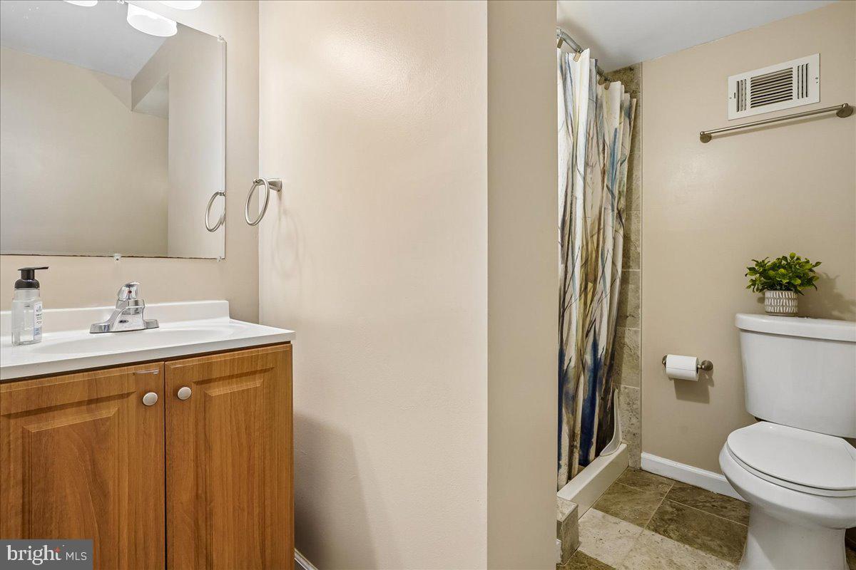 3637 Freemont Pl Property Photo 16