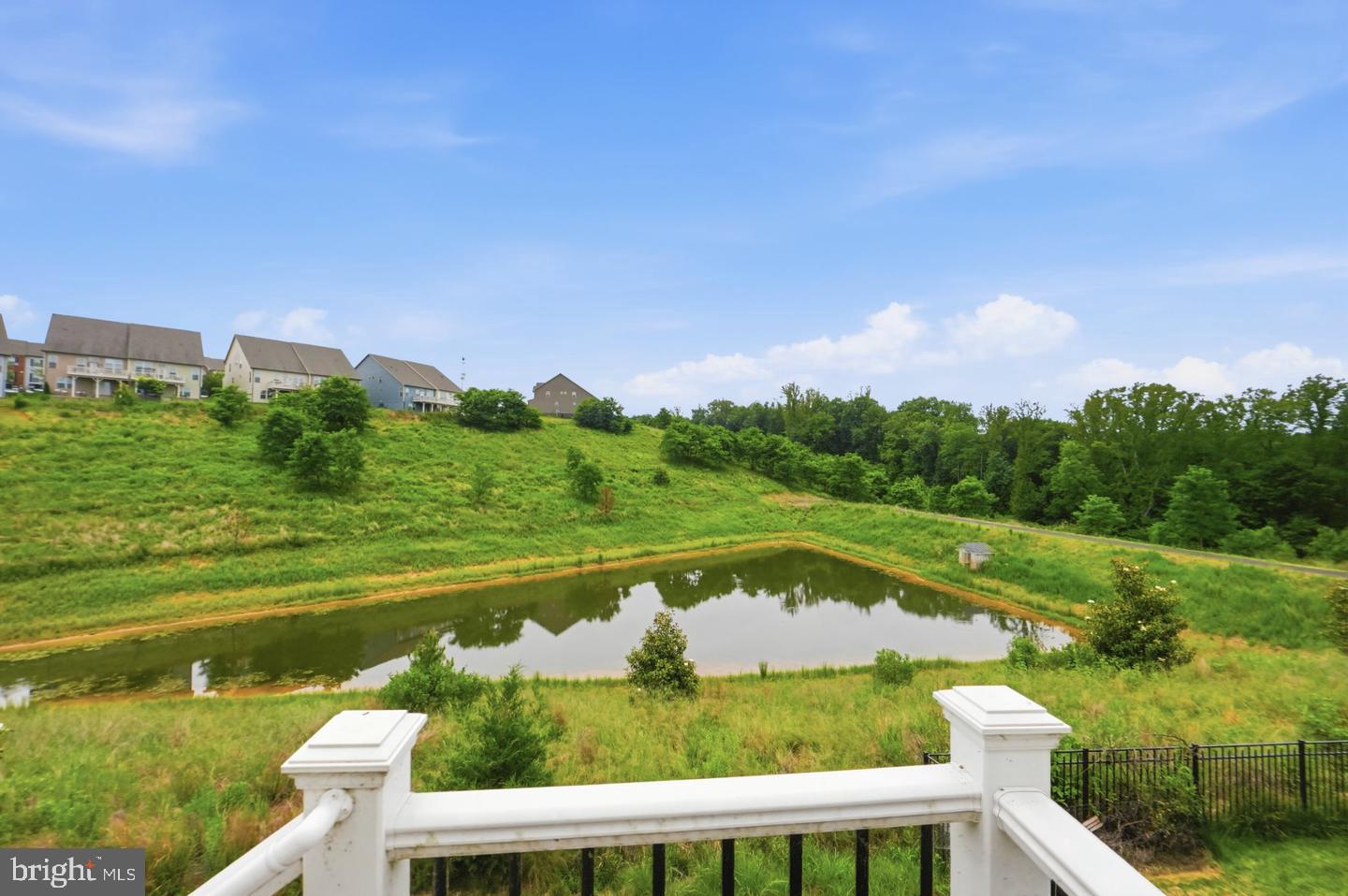 2269 River Birch Rd Property Photo 2