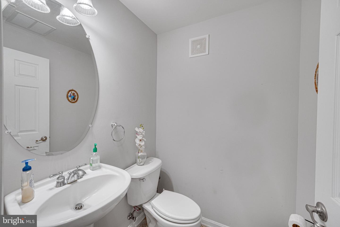 14576 Kylewood Way Property Photo 6