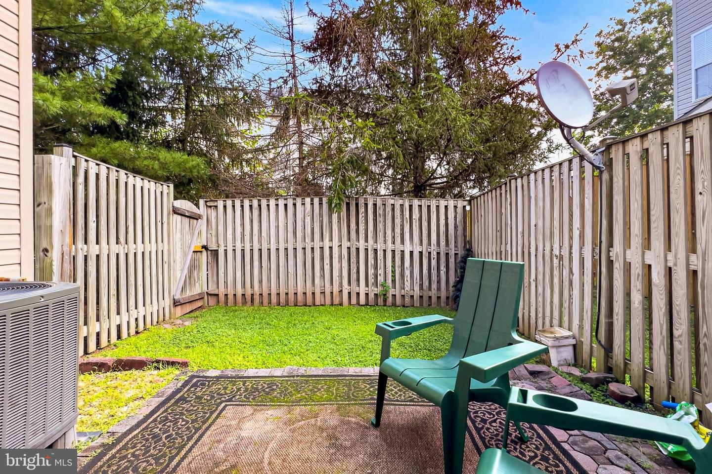12415 Selkirk Cir Property Photo 32