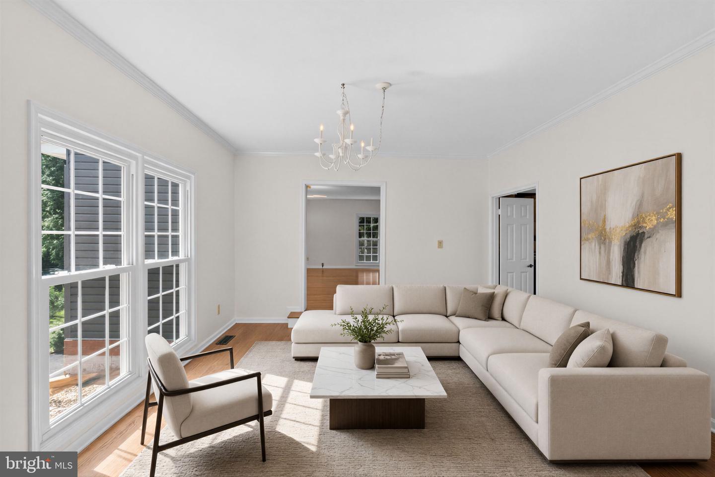 7492 Devon Ln Property Photo 13