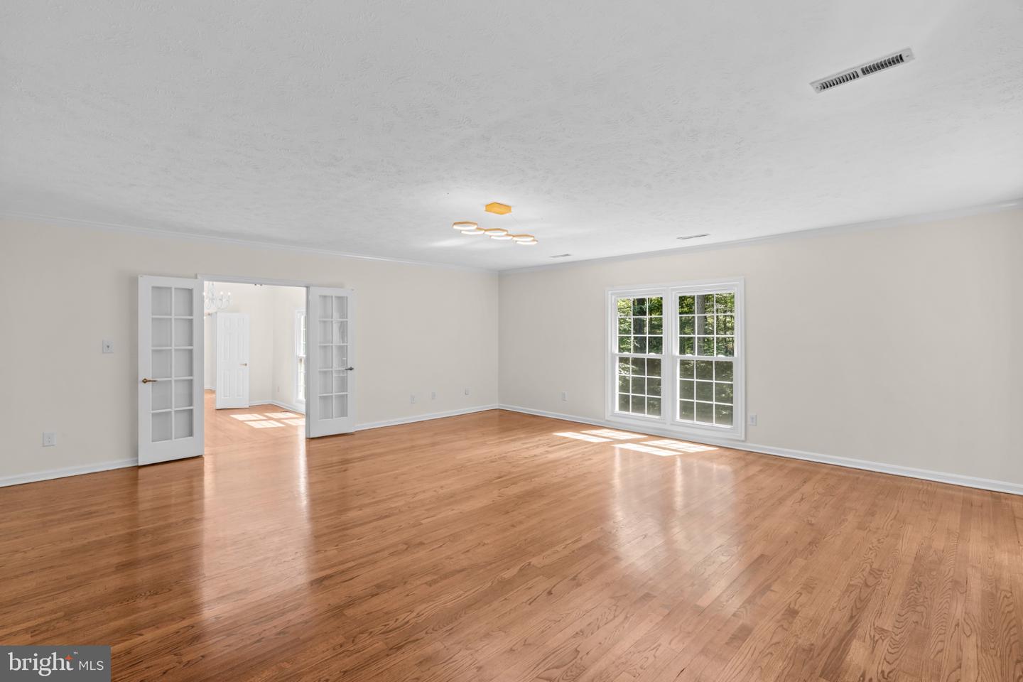 7492 Devon Ln Property Photo 42