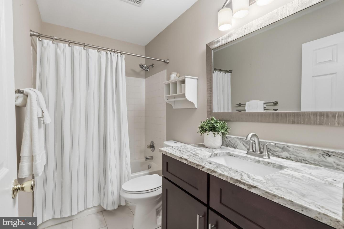 5608 Eppes Island Pl Property Photo 23