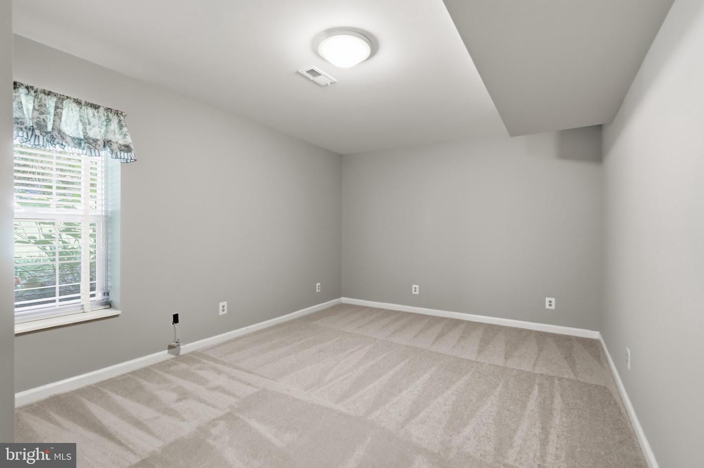 5608 Eppes Island Pl Property Photo 31