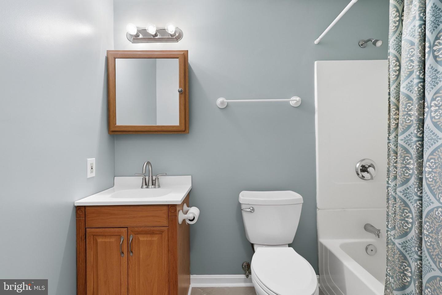5608 Eppes Island Pl Property Photo 32