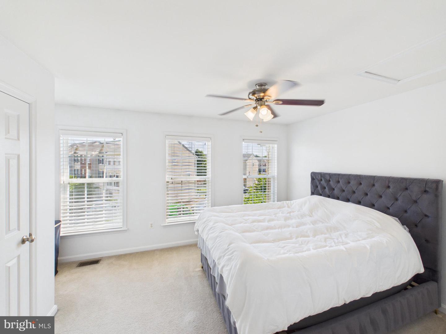 15653 John Diskin Cir Property Photo 23