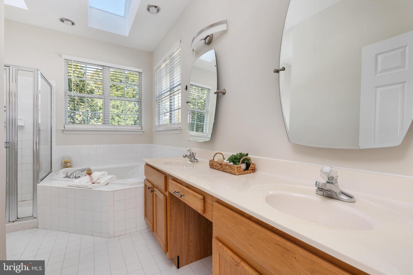 12506 Iona Sound Dr Property Photo 22