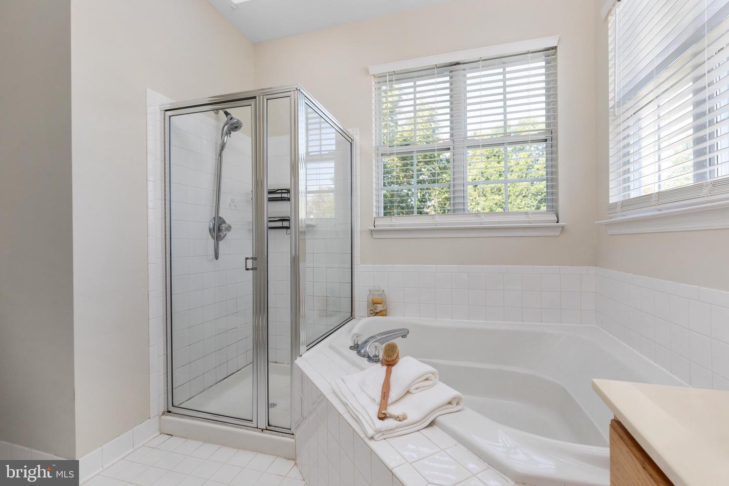 12506 Iona Sound Dr Property Photo 23