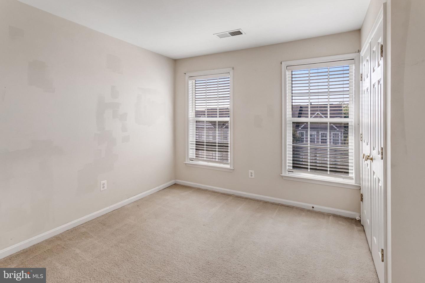 15657 William Bayliss Ct Property Photo 28