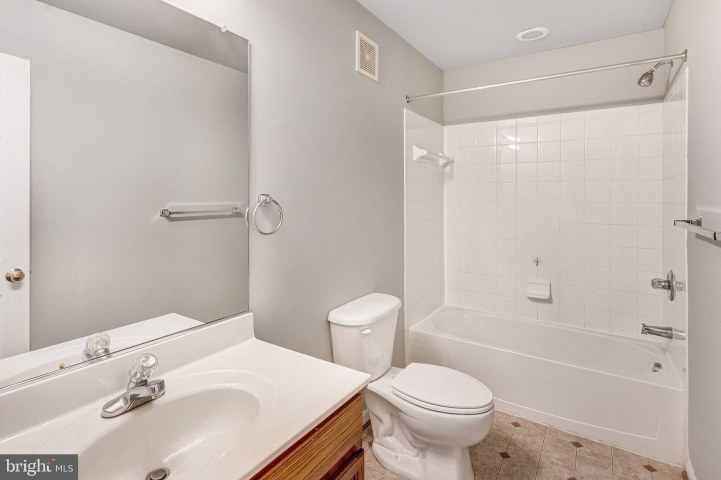 15657 William Bayliss Ct Property Photo 35