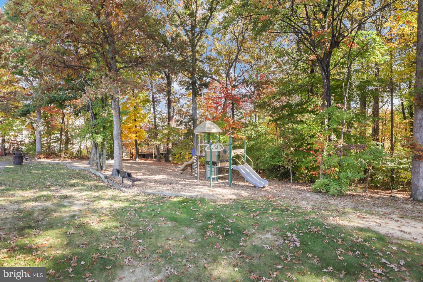 2825 Chablis Cir Property Photo 31