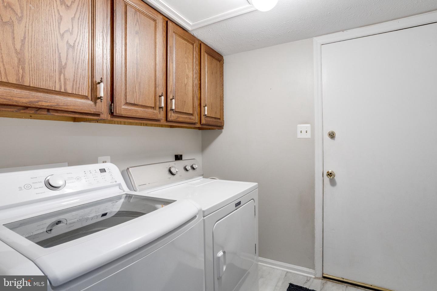 11154 Stonebrook Dr Property Photo 21