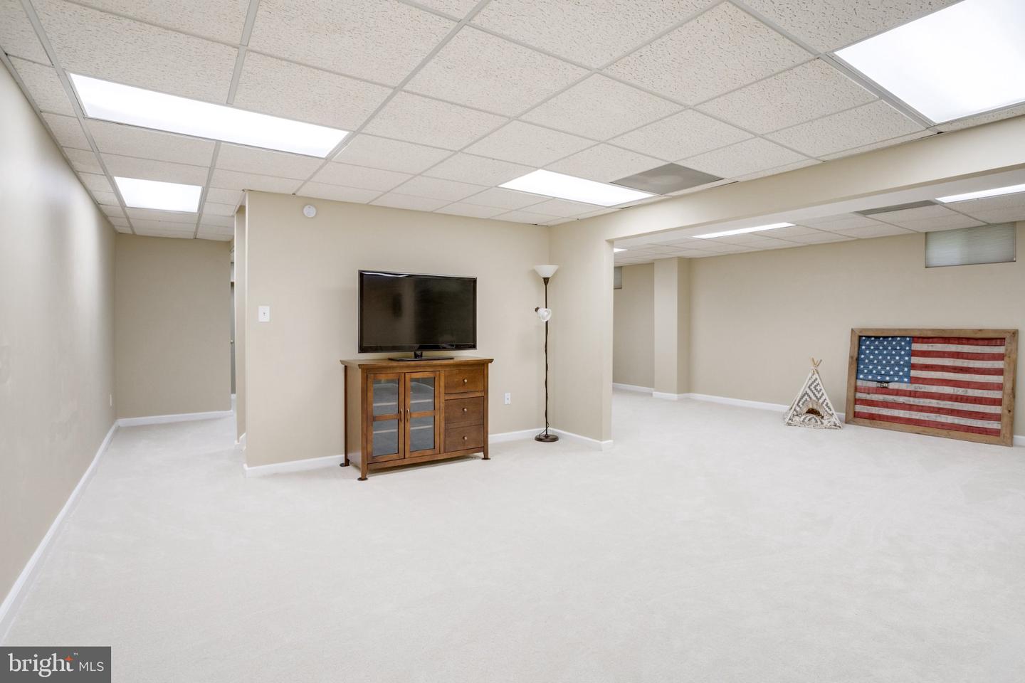 11154 Stonebrook Dr Property Photo 32