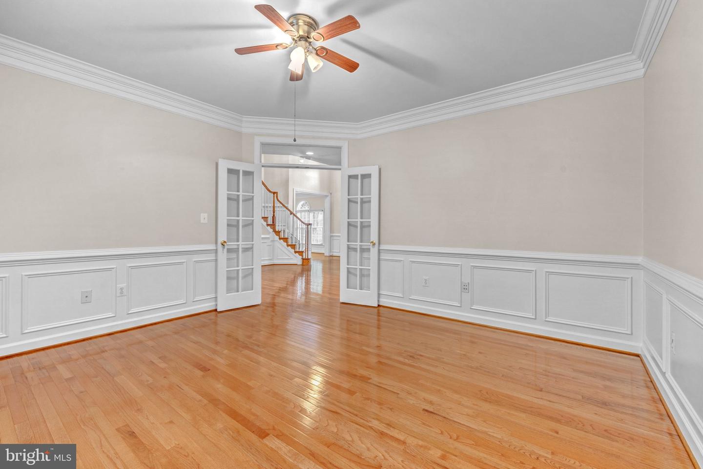 10037 Esteppe Dr Property Photo 14