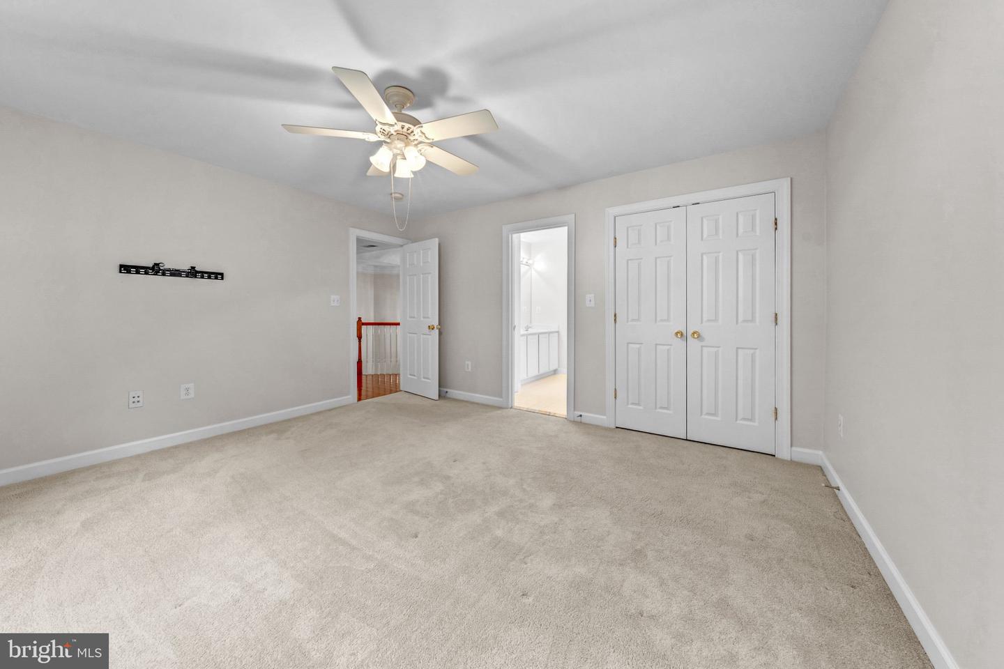 10037 Esteppe Dr Property Photo 48