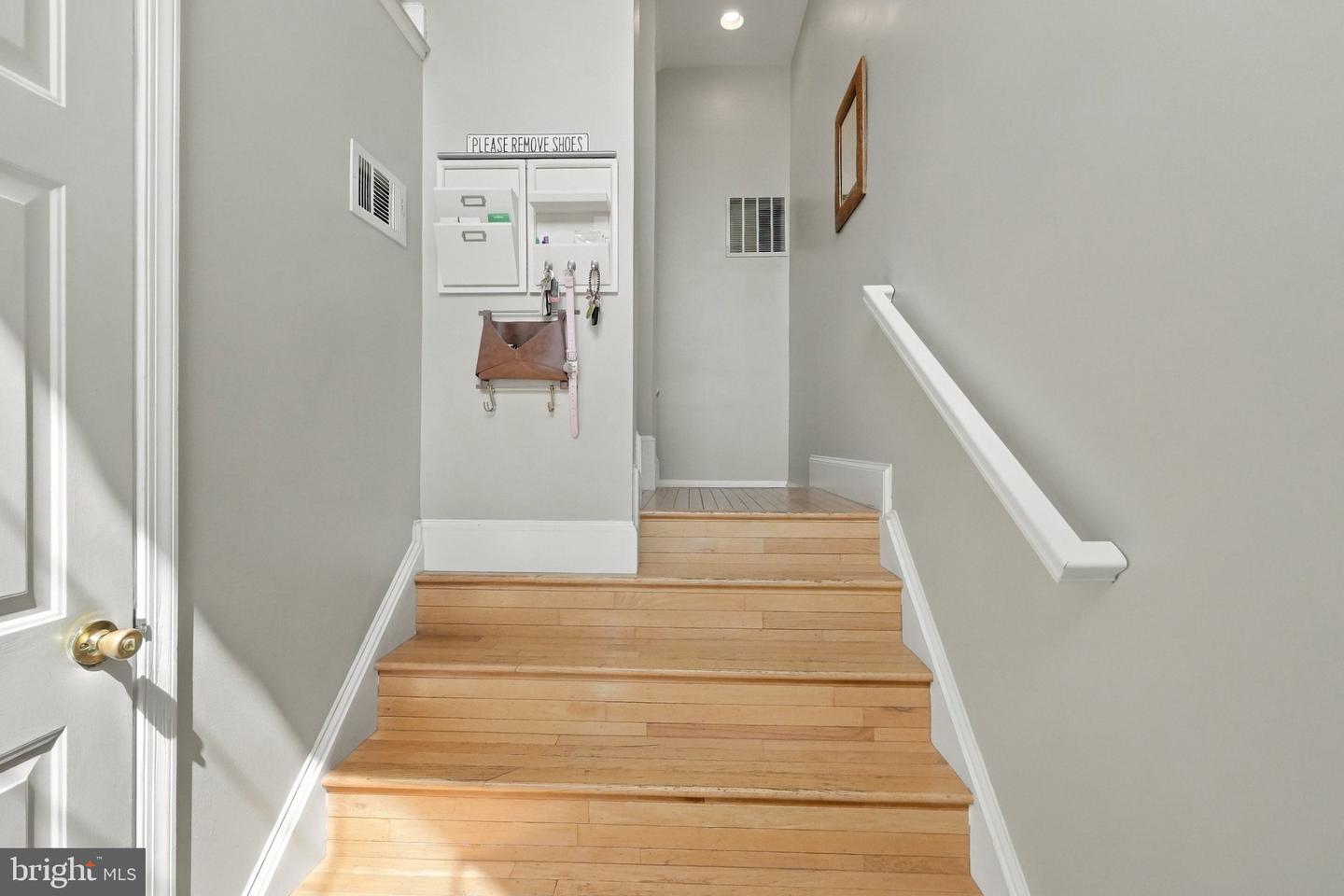 10133 Pale Rose Loop Property Photo 4