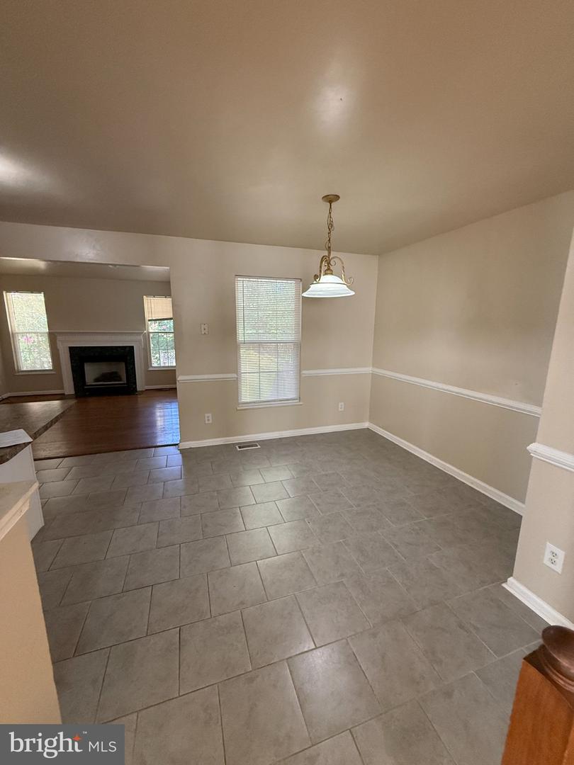 12800 Silvia Loop Property Photo 8