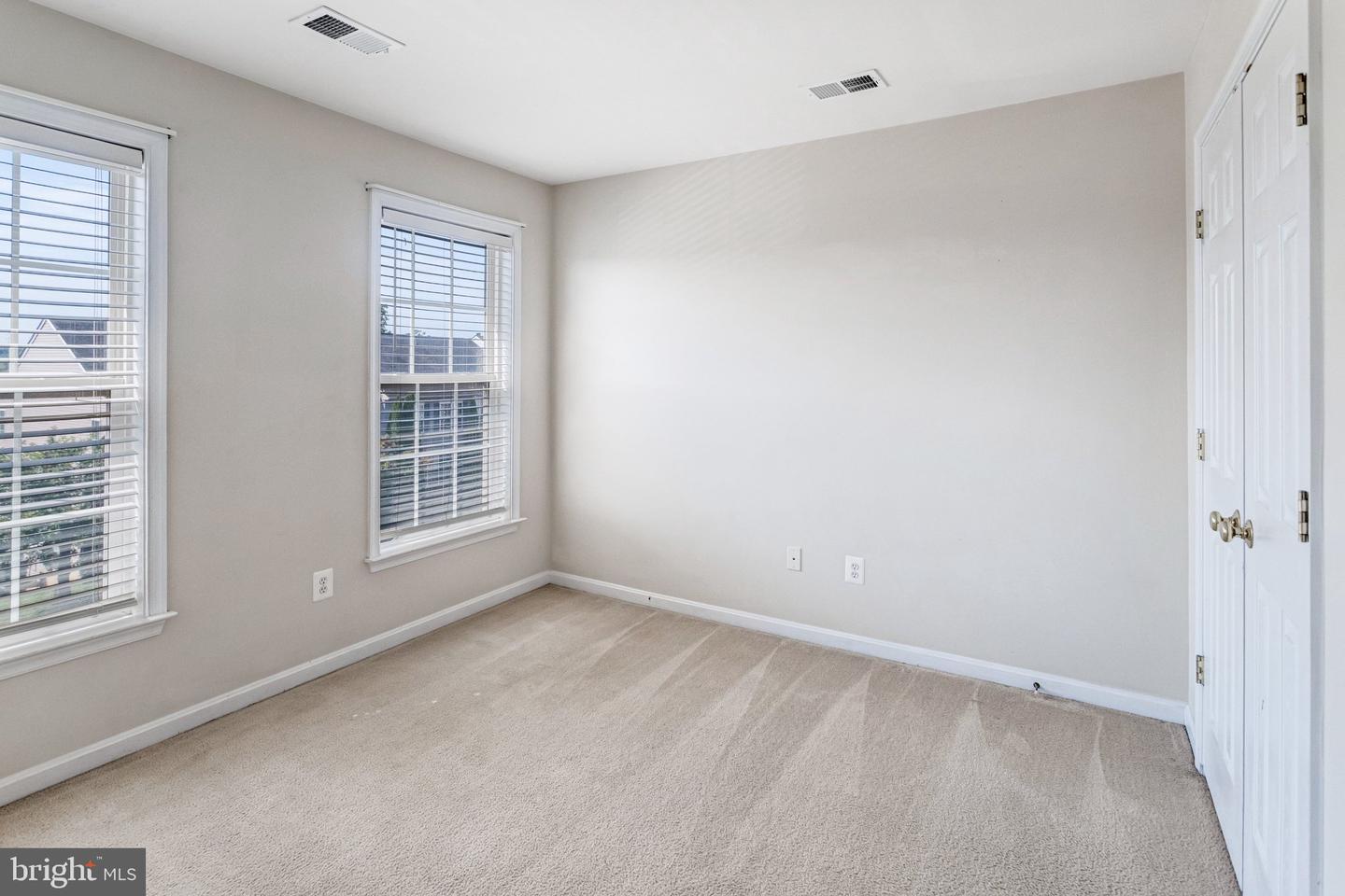 15657 William Bayliss Ct Property Photo 28